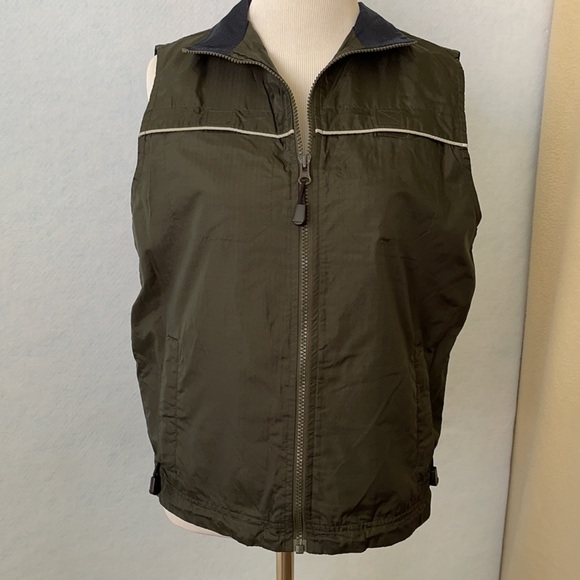 GAP OutdoorWear Lightweight Breathable Vest Jacket - Picture 2 of 12